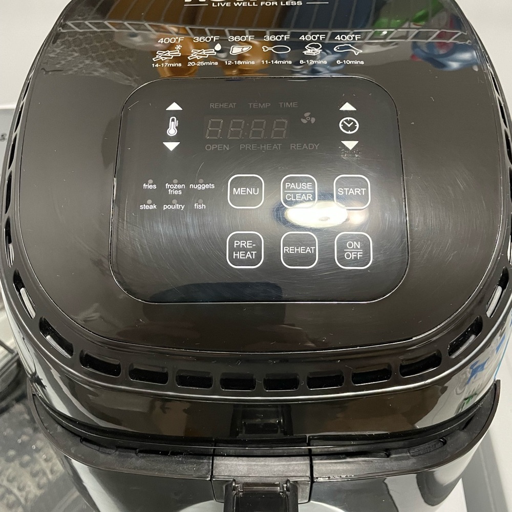 Nuwave Digital Air Fryer with Touchscreen - Black Brand New Never Used